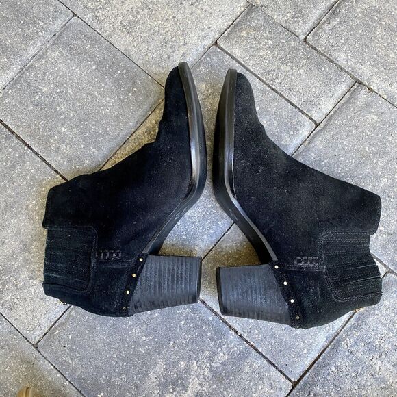 Steve Madden Women's Tinker Ankle Booties Black Suede Leather Gold Studs 9B - Picture 2 of 9